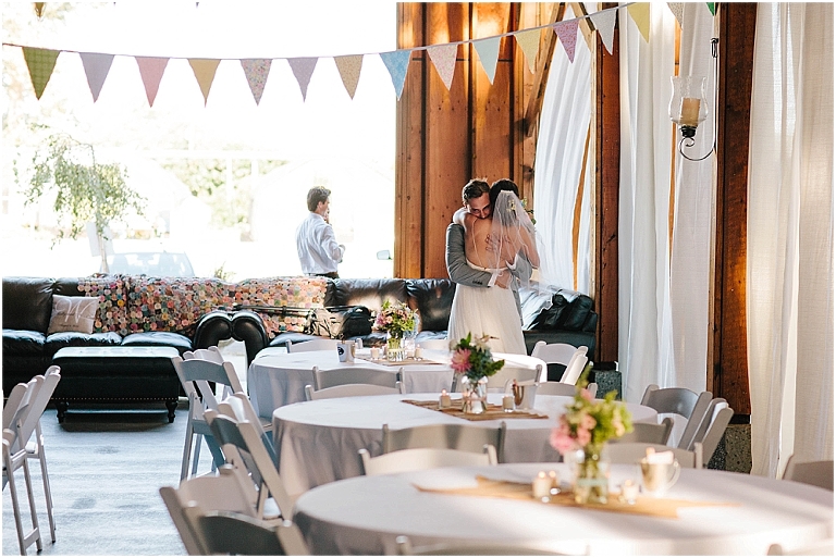 Noah Molly Wallace Thomas Family Farm Wedding Snohomish Washington Jasmine Nicole Photography -996