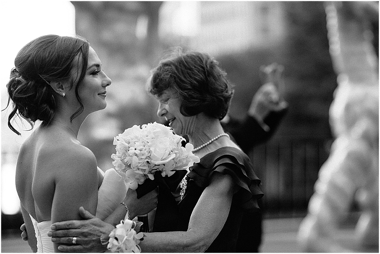 Megan Riley Museum of Contemporary Art Chicago Wedding Photography Jasmine Nicole Photography -85