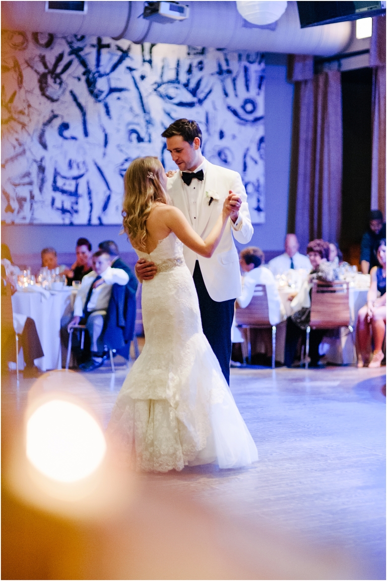 Stephen Kelsey City Winery Wedding West Loop Chicago Art Institute Chicago Garden Jasmine Nicole Photography -163