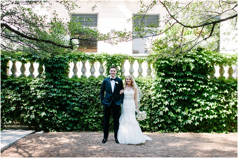 Stephen Kelsey City Winery Wedding West Loop Chicago Art Institute Chicago Garden Jasmine Nicole Photography -30