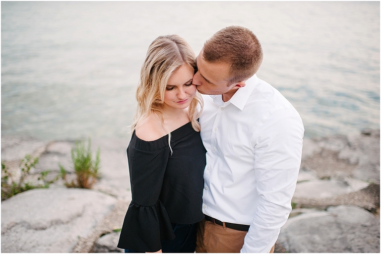 chicago-promontory-point-engagement-photography-jasmine-nicole-photo-48