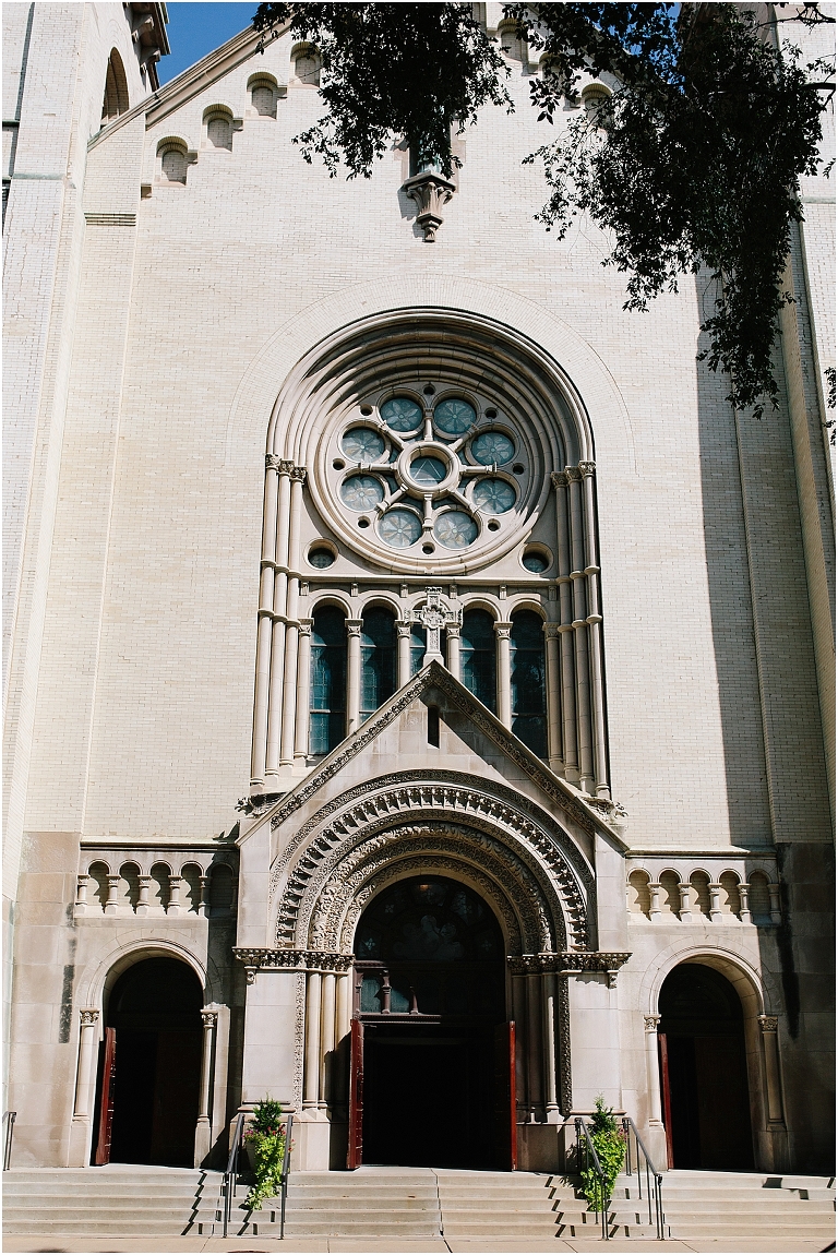 st-alphonsus-church-lincoln-park-and-intercontinental-hotel-michigan-avenue-chicago-wedding-photography-jasmine-nicole-photo-22