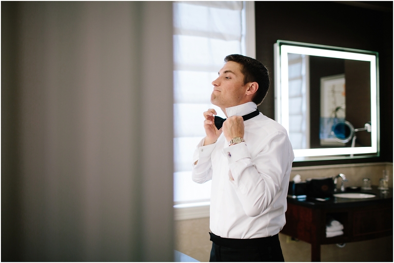 nick-christine-bridgeport-art-center-chicago-wedding-photography-19