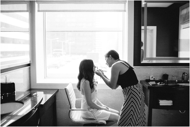 nick-christine-bridgeport-art-center-chicago-wedding-photography-28