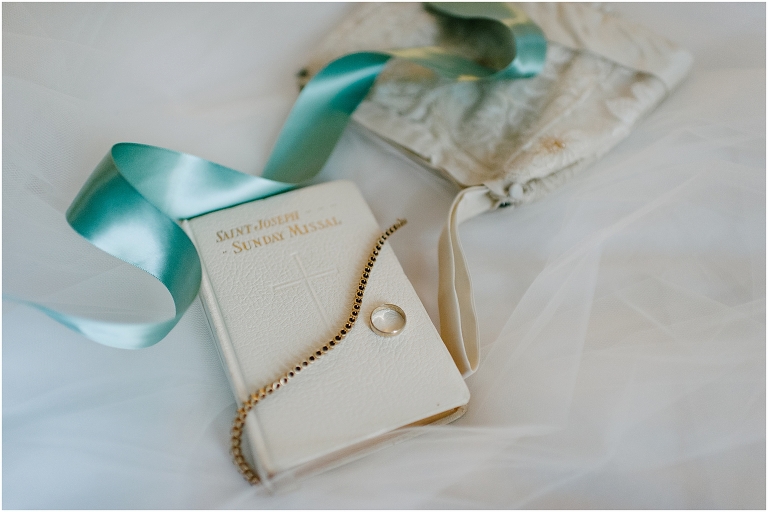 nick-christine-bridgeport-art-center-chicago-wedding-photography-37