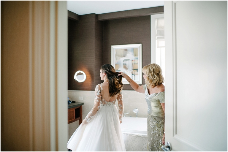 nick-christine-bridgeport-art-center-chicago-wedding-photography-38