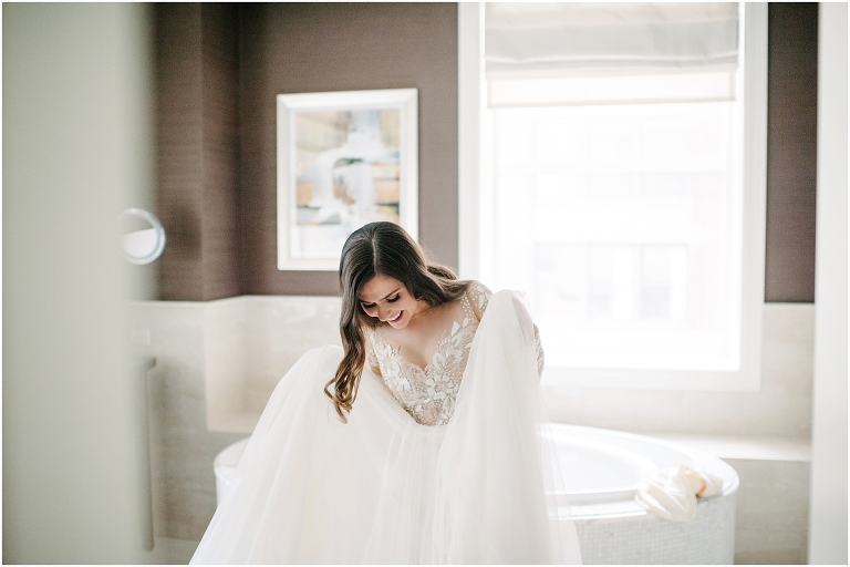 nick-christine-bridgeport-art-center-chicago-wedding-photography-40